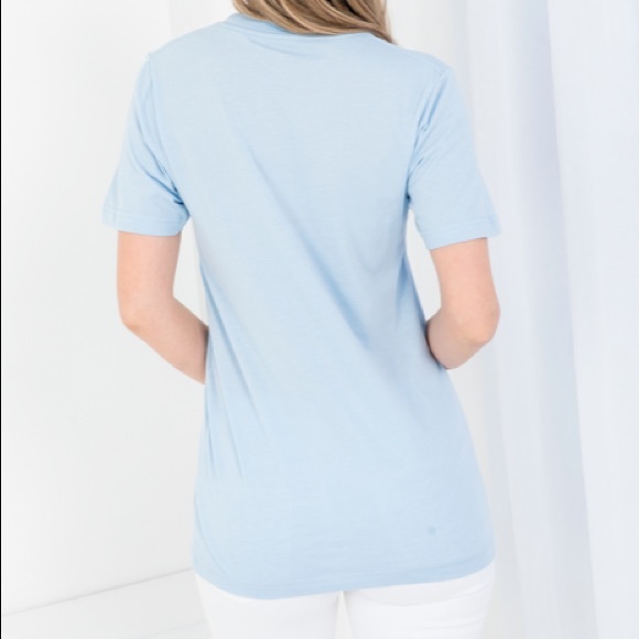 ‘Mama Needs Wine’ Short Sleeve Graphic Tee - Picture 6 of 6